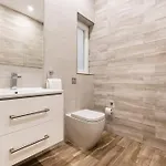 Beautiful And Amazing Flat In アパート グジラ