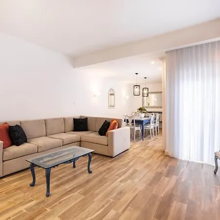 Apartment Beautiful And Amazing Flat In