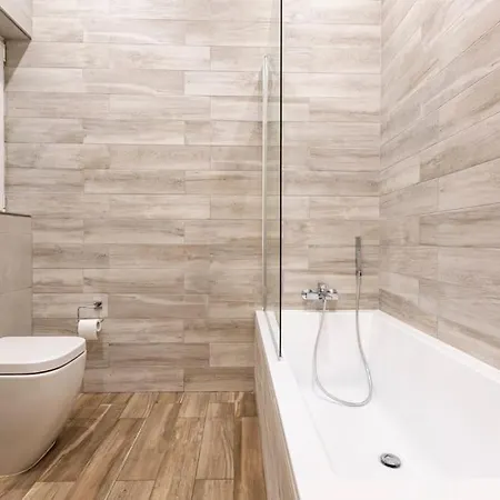 Beautiful And Amazing Flat In Apartment *