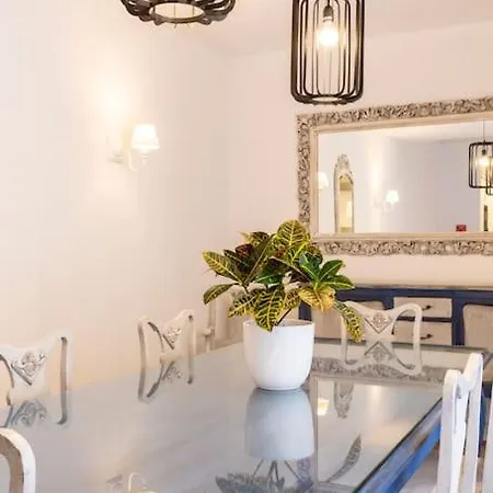 Beautiful And Amazing Flat In *